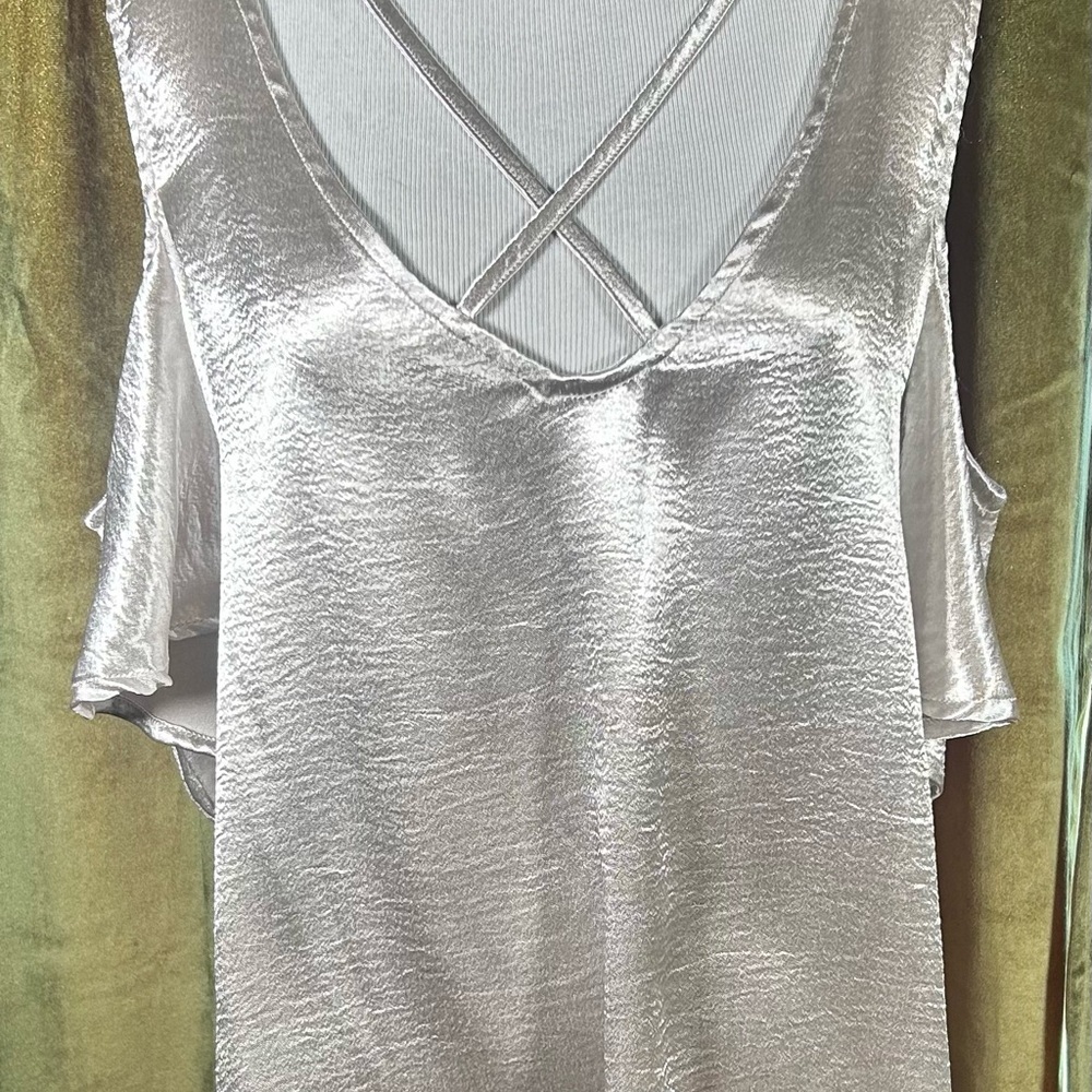 Elodie Metallic Cold Shoulder Top - Picture 2 of 7